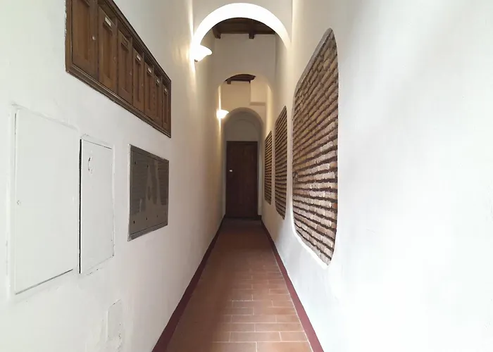 Annuncio Vecchio A Rzym